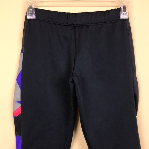 Under Armour Youth Girls’ Athletic Athleisure Multi-Colored Patterned Sweatpants - Picture 5 of 6